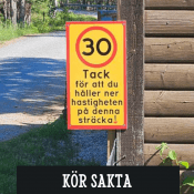 Kör sakta skyltar