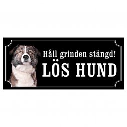 Aidi
hundskylt dogsign sign dog happy print hjortröd finaste skylten tanfärgad hundskyl