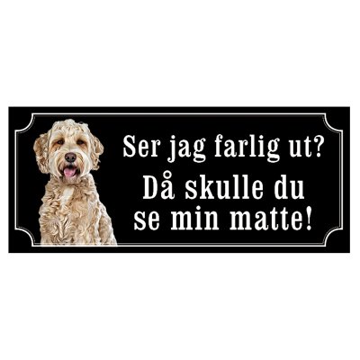 labradoodle skylt i gammaldagsstil matte