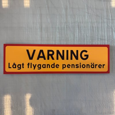 Fynd - Varning lågt flygande pensionärer