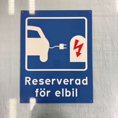 Fynd - Reserverad för elbil