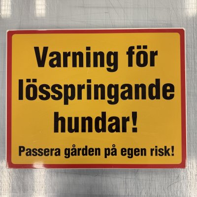 Fynd - Varning för lösspringande hundar